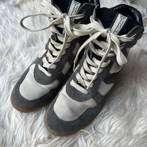 Sam Edelman❤️High top wedge sneakers❤️Charcoal Gray & ivory❤️Size 38 - Picture 2 of 6